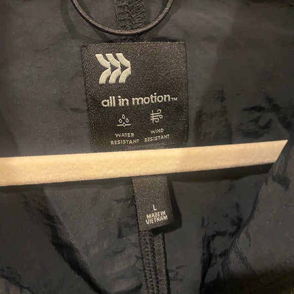 All In Motion Pullover - Picture 3 of 4